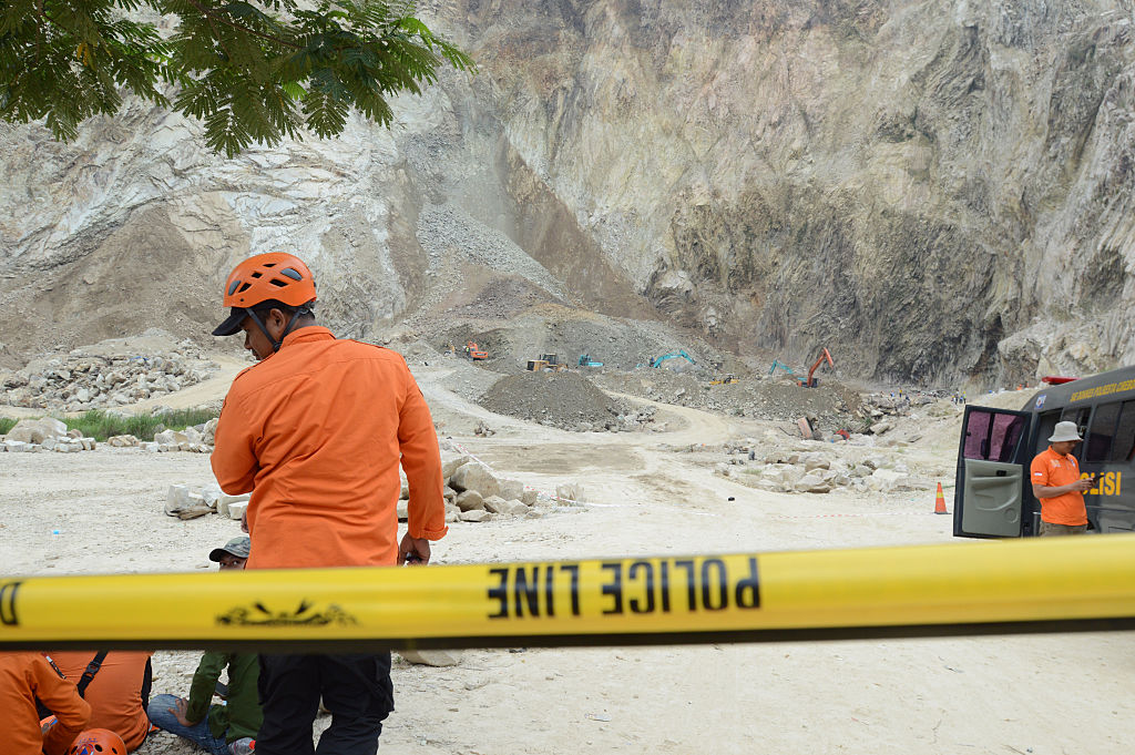 Indonesia landslide kills 11 in Central Java, official says 12 missing