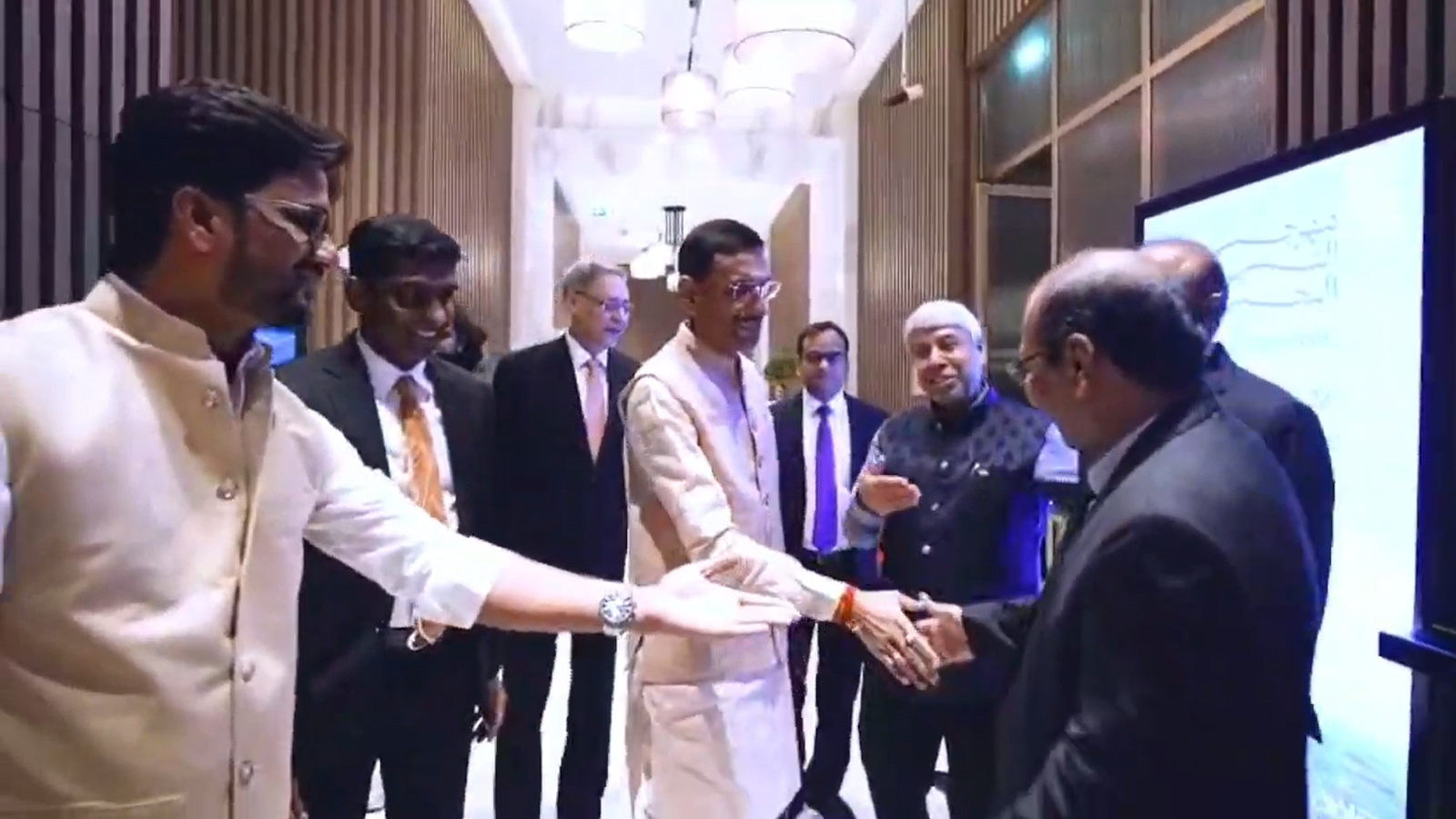 Minister of State for Defence Meets Indian Community in UAE