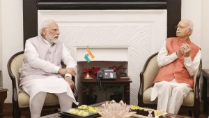 PM Modi meets LK Advani, extends birthday greetings to Bharat Ratna awardee