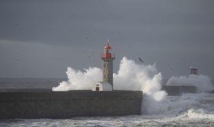 Storm Claudia kills three in Portugal, causes flooding in Britain Storm Claudia kills three in Portugal, causes flooding in Britain