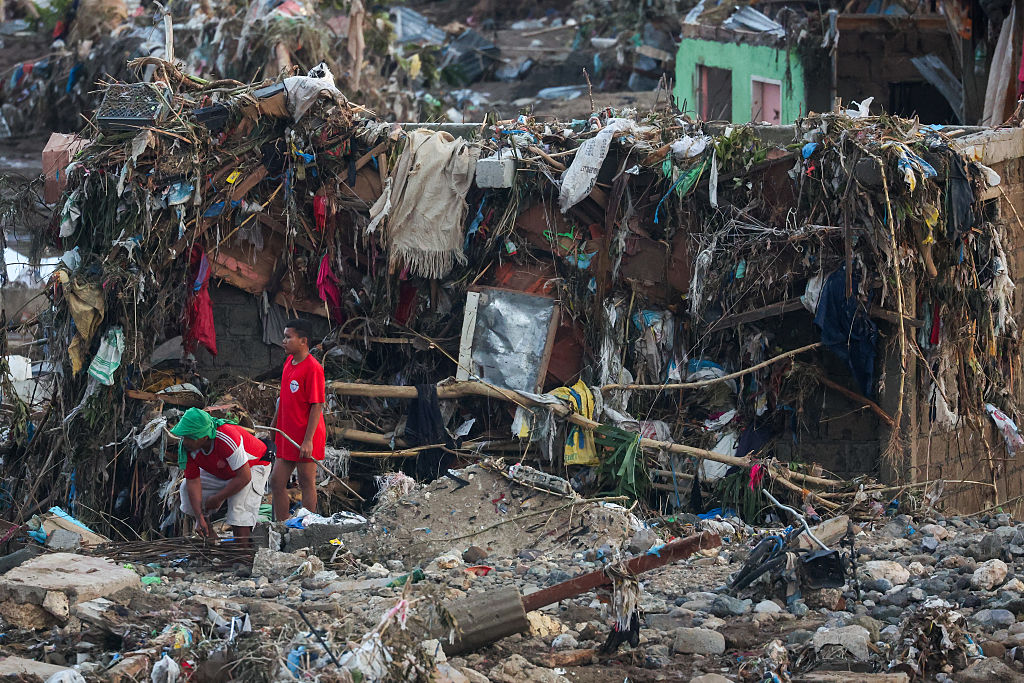Typhoon Kalmaegi death toll hits 114 in Philippines; storm rebuilds strength as it heads to Vietnam