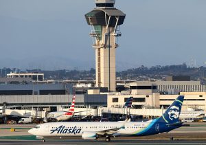 Major US air traffic staffing shortages snarl thousands of flights