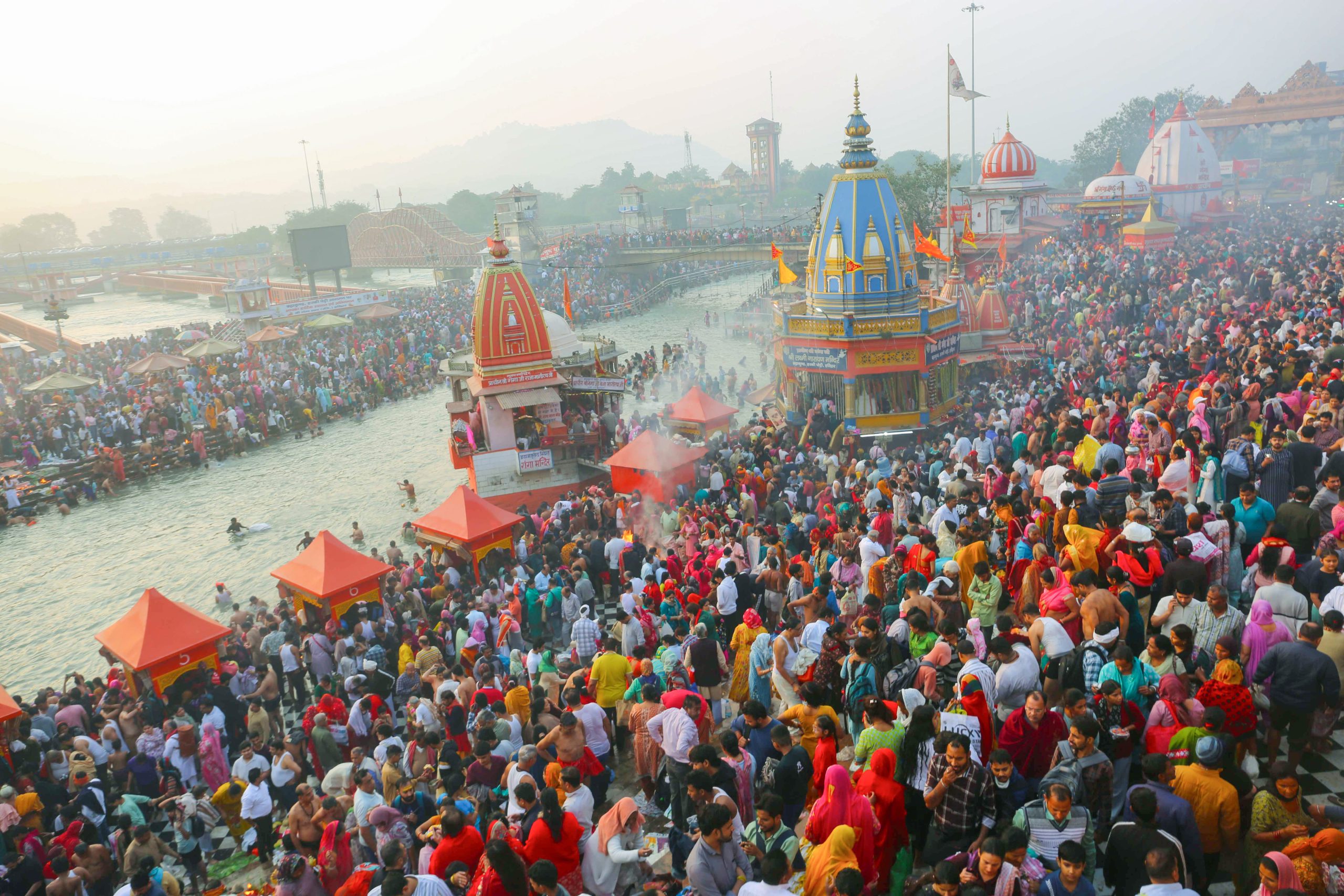 Devotees take holy dip in rivers on Kartik Purnima; Varanasi ghats ready for Dev Deepawali