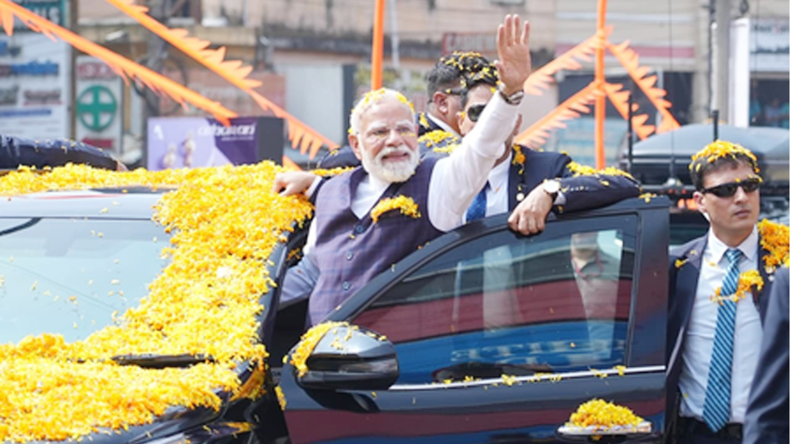 PM Modi holds roadshow in Udupi ahead of Laksha Kantha Gita Parayana