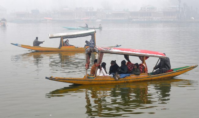 Cold wave to grip central and northern India; heavy rain likely over southern states Cold wave to grip central and northern India; heavy rain likely over southern states