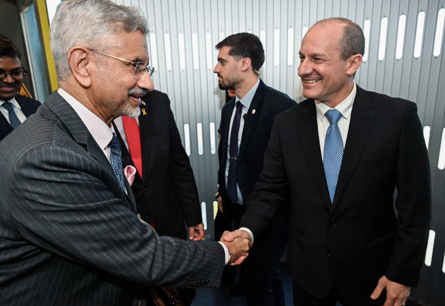 Jaishankar in Israel: condemns Sydney’s Bondi Beach terror attack; offers condolences