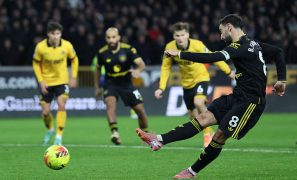 Fernandes double helps Man United to 4-1 win as Wolves’ misery continues