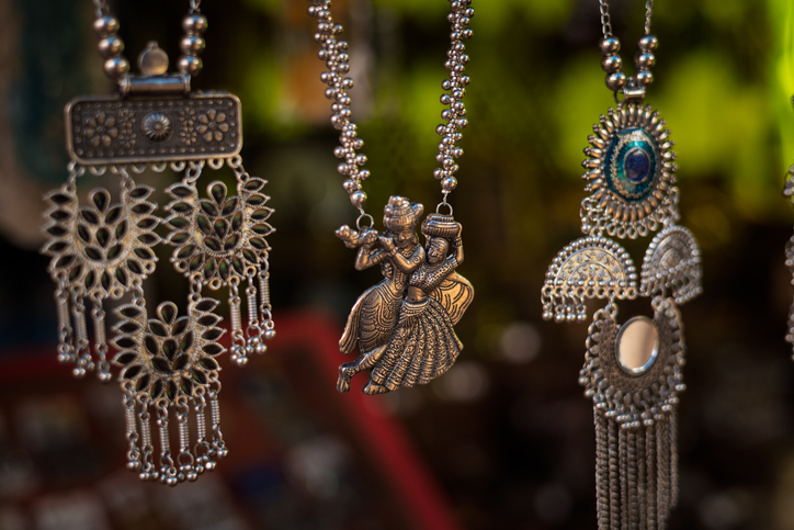 Silver, gold show sign of reversal after sharp retreat