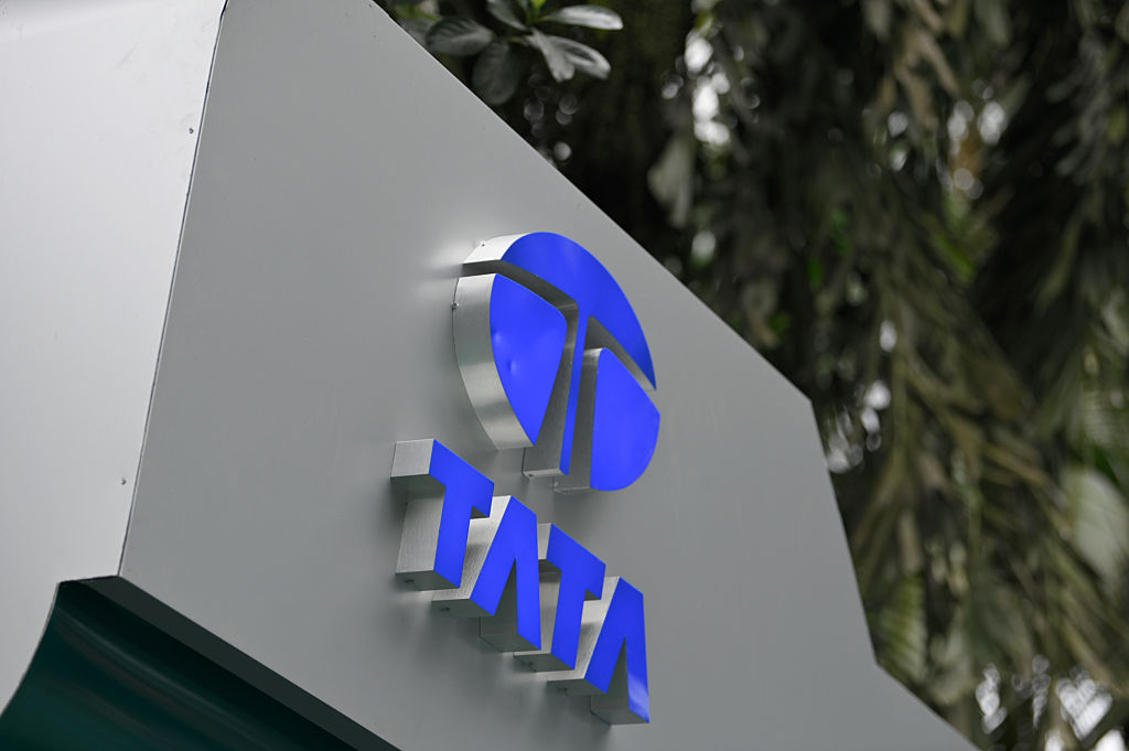 Tata Motors crosses 2.5 lakh electric vehicle milestone in India