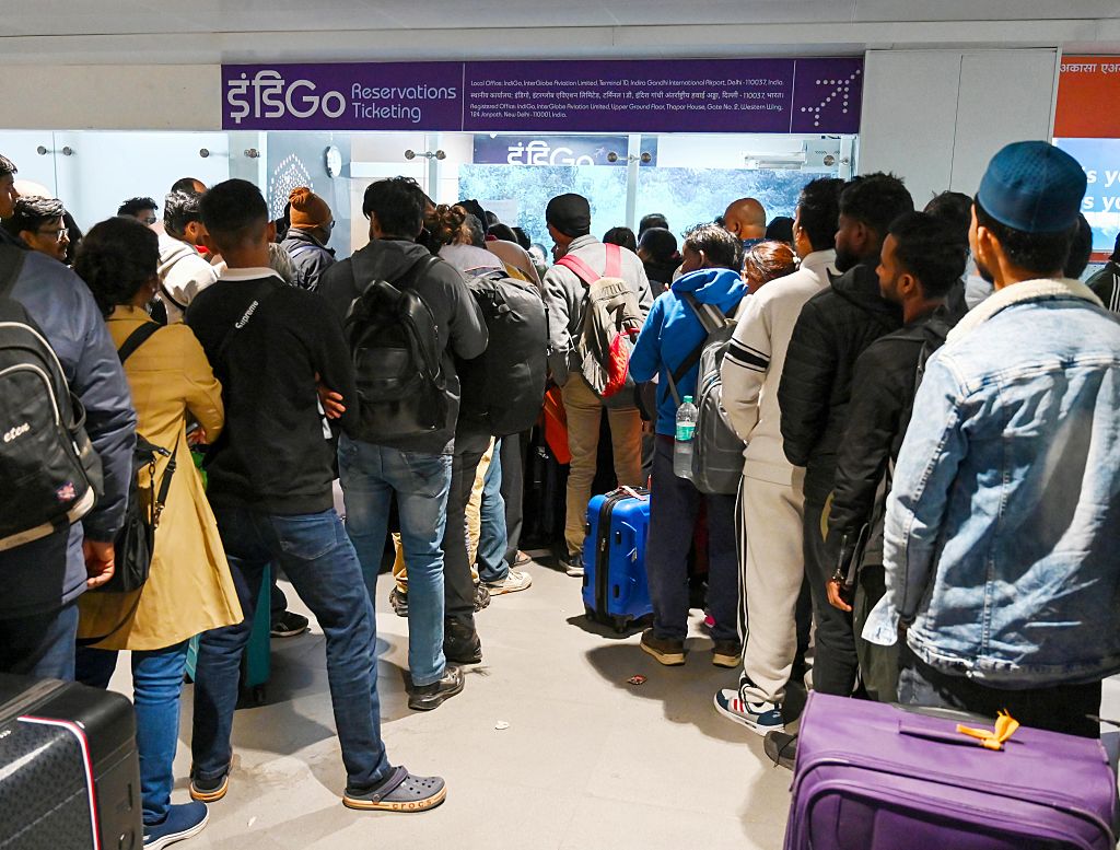 Aviation Ministry orders IndiGo to expedite refunds; sets deadline for clearance of dues