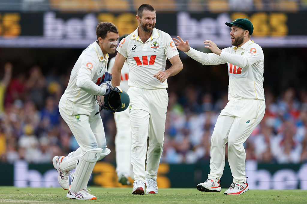Neser breaks England resistance at Gabba as Australia take 2-0 Ashes lead