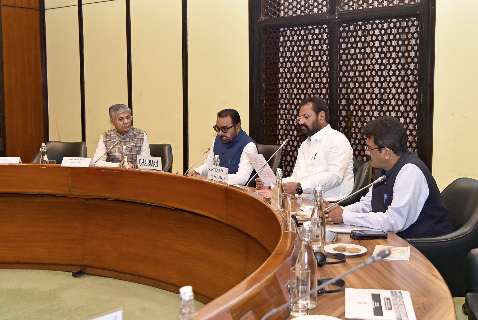 Ayush Minister highlights role of medicinal plants in boosting farmers’ income and biodiversity