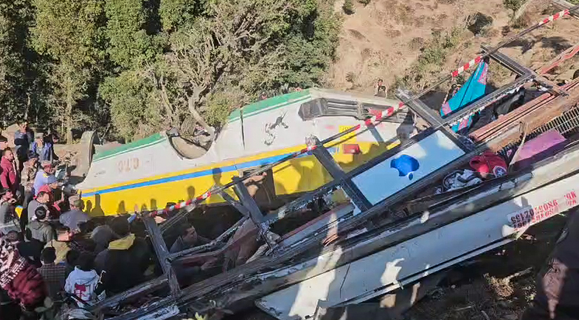 Himachal bus accident: PM Modi announces ex gratia, leaders condole