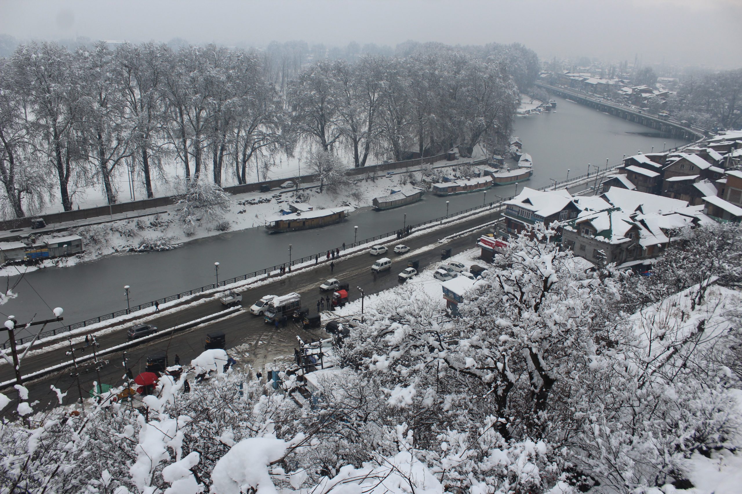 Heavy snowfall likely in J&K from Jan 20 to 24: MeT Department