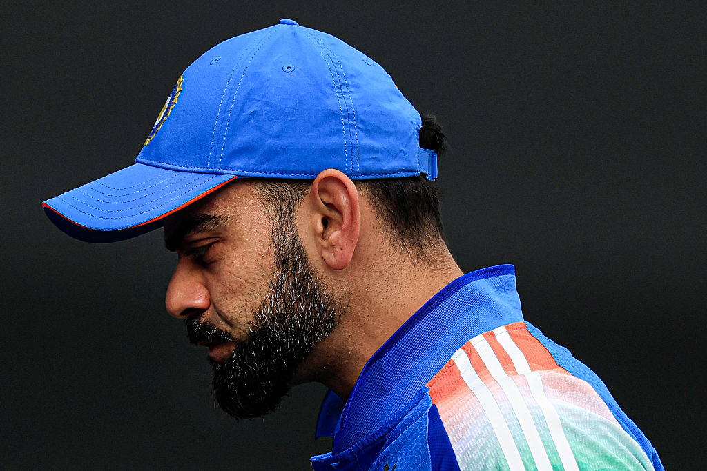 New Zealand hold off Kohli to seal maiden ODI series win in India