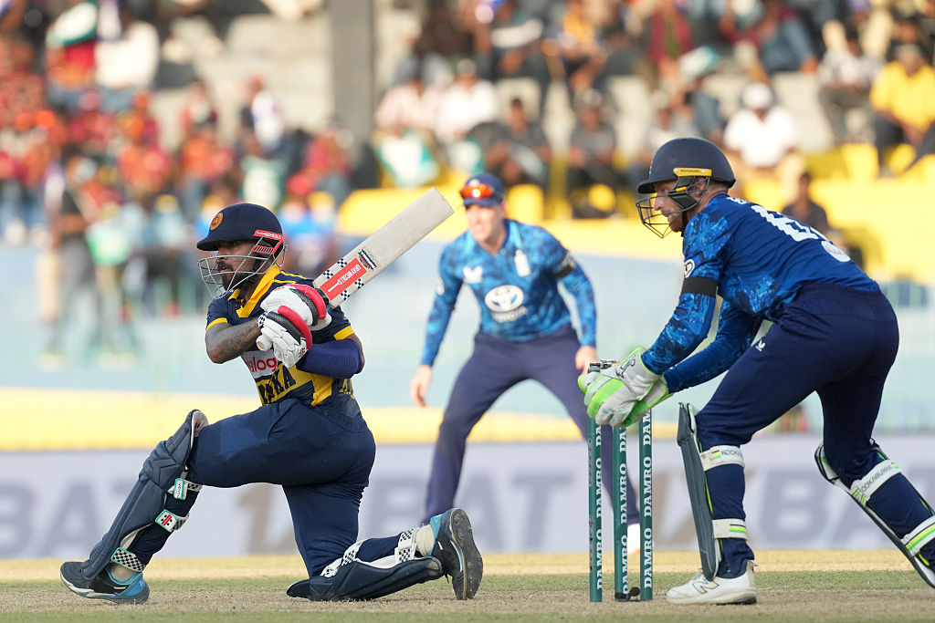 Sri Lanka survive Overton scare to beat England in first ODI