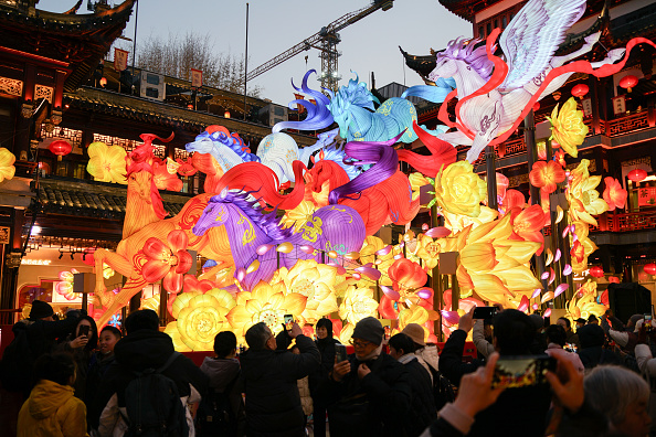 China expects record 9.5 billion passenger trips during Lunar New Year