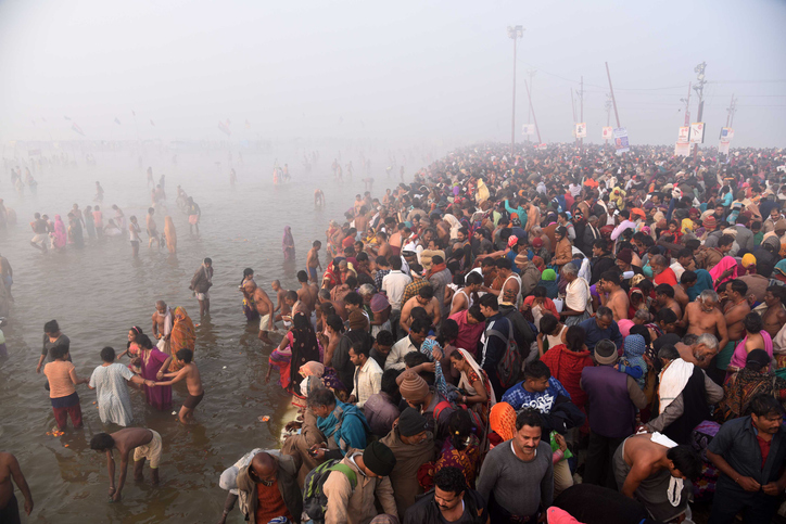 Prayagraj Magh Mela: Devotees throng Sangam ghats in large numbers for holy dip