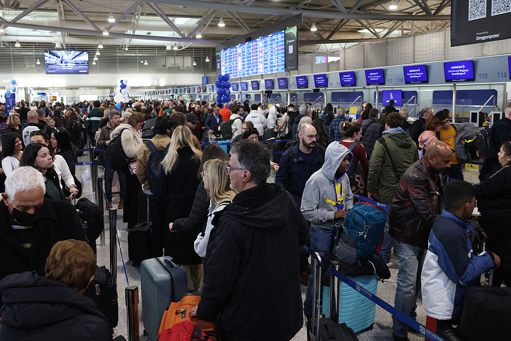 Greek airspace blackout linked to old systems, not cyberattack, report says