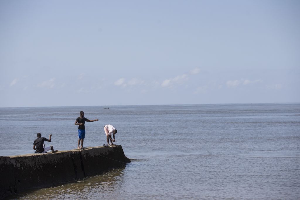 Mozambique floods force thousands to flee as rising waters cut off communities