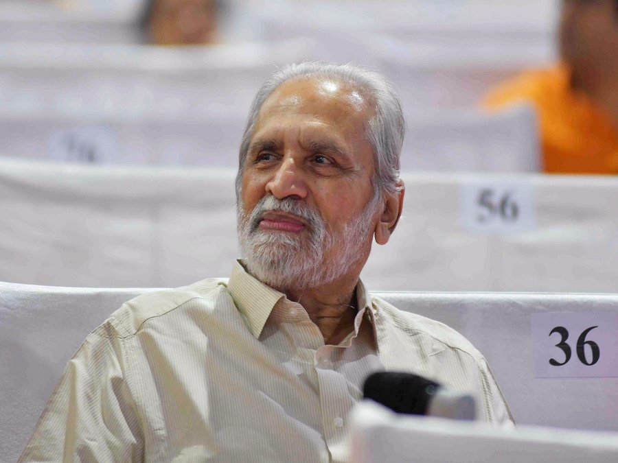 Suresh Kalmadi, former Union Minister and Congress leader, passes away at 81