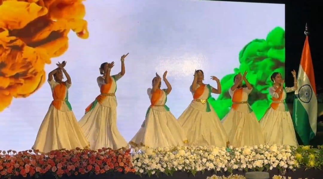 Indian expats mark 77th Republic day across UAE