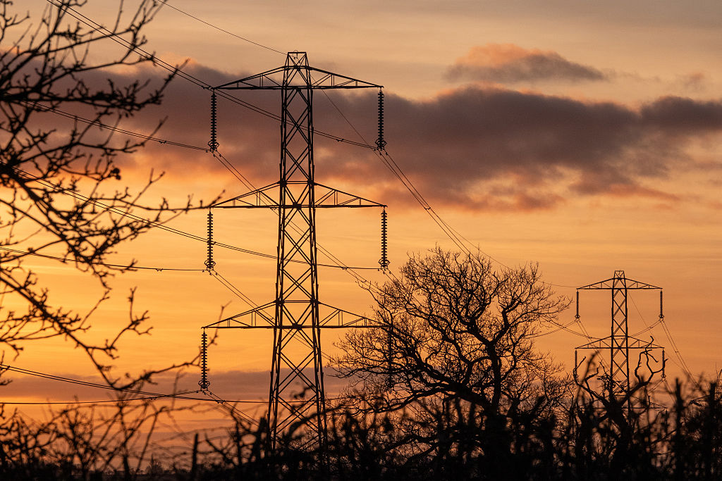 UK sets out $20 billion plan to cut energy bills, heat homes
