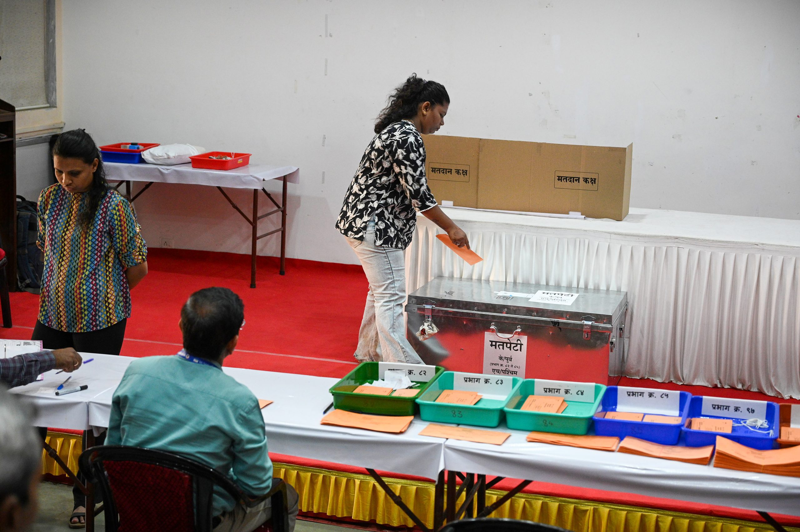 Maharashtra Civic Polls: Voting Underway for 29 Municipal Corporations Including BMC