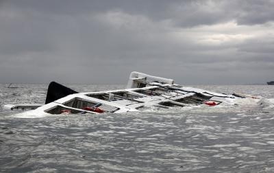 13 dead, over 100 missing after ferry sinks in Philippines