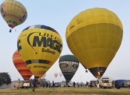 Hot-air balloon festival begins in Hyderabad