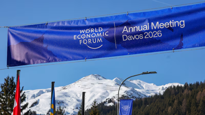 UAE sends delegation of over 100 ministers and officials to World Economic Forum