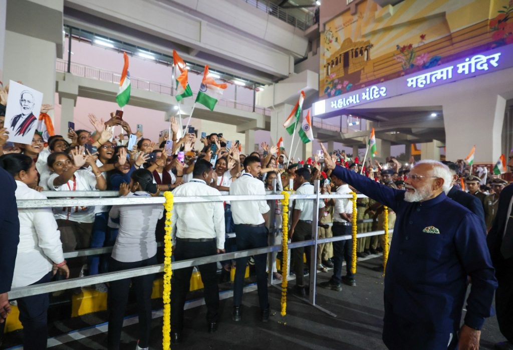 pm modi metro