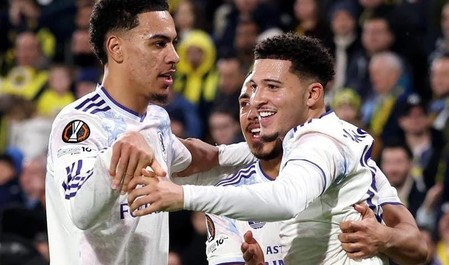 Europa League: Villa edge Fenerbahce to seal round of 16 spot, Roma earn vital win