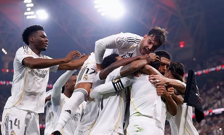 Courtois keeps Atletico at bay to power Real Madrid into Spanish Super Cup final