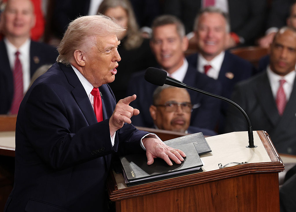 Trump touts economic record in State of the Union, seeking reset ahead of midterm elections