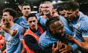 Premier League: Man City secure dramatic late win over Liverpool