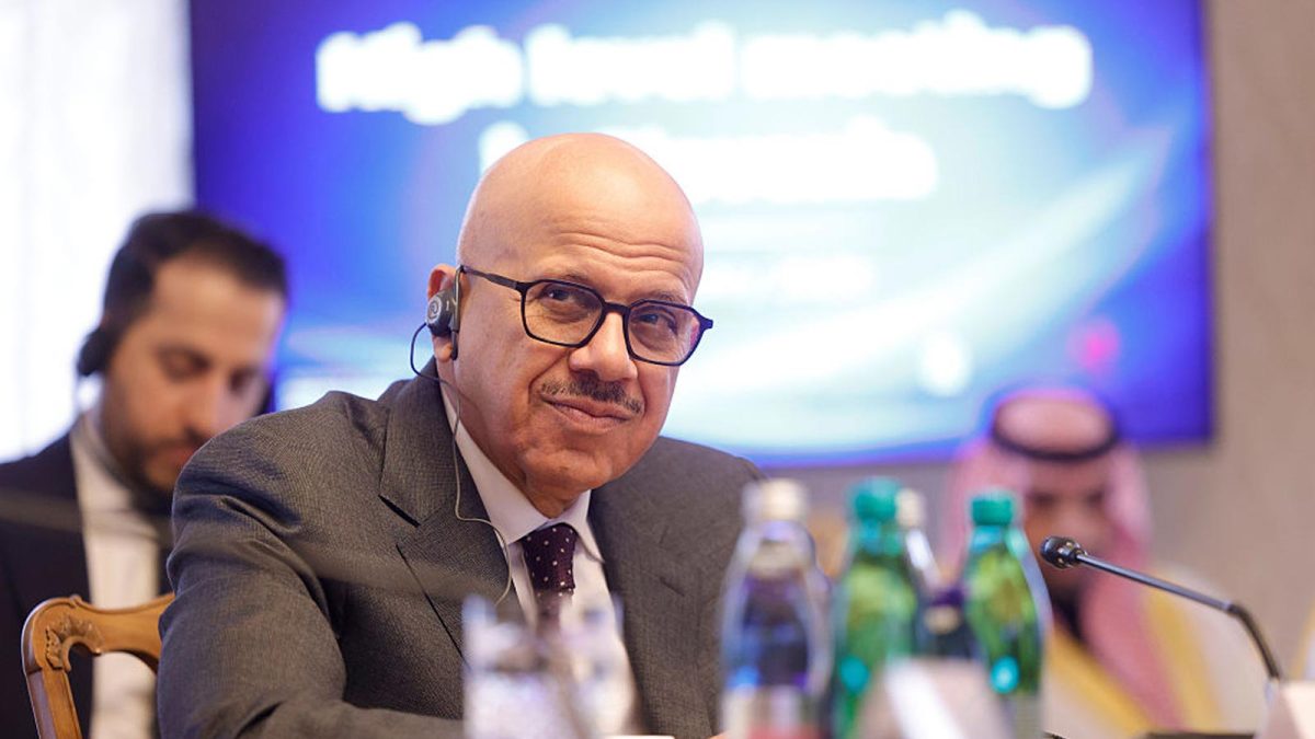 Arab League condemns Iran attacks on Gulf states, backs right to respond