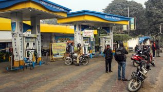 Government Withdraws Temporary Curbs on Petrol, Diesel Sales from July 1