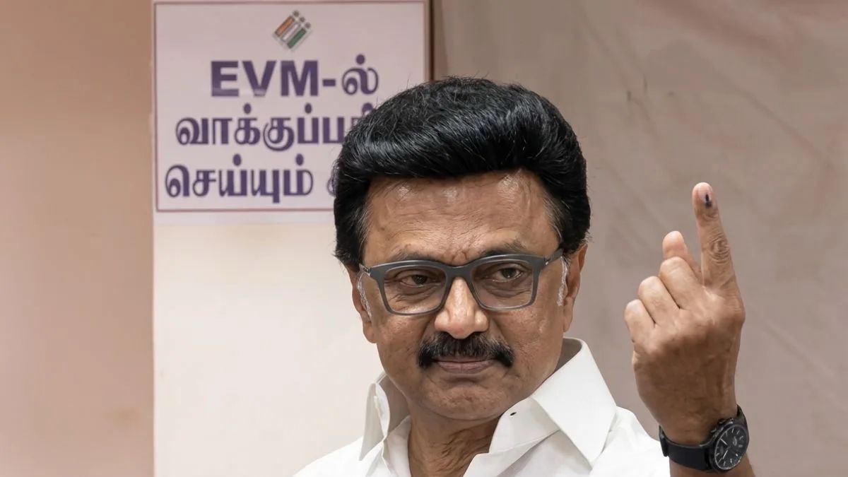 Stalin, Panneerselvam cast votes as Tamil Nadu polls begin; turnout crosses 17%