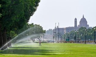 Heatwave conditions likely to ease in Delhi-NCR; rain, strong winds forecast over next four days