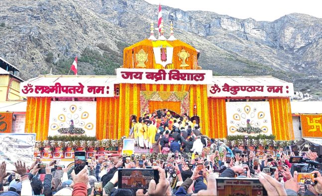 Char Dham Yatra 2026: Badrinath Temple opens with Vedic rituals; Uttarakhand CM Dhami offers prayers