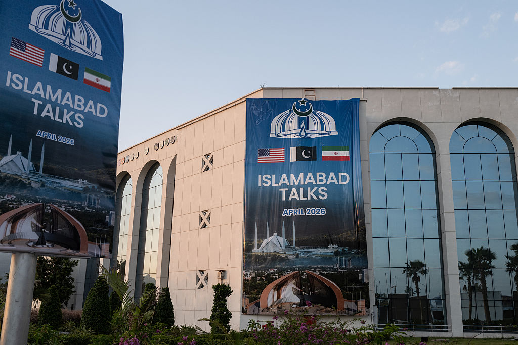 No Breakthrough in US-Iran Talks; Military Tensions Rise Across West Asia