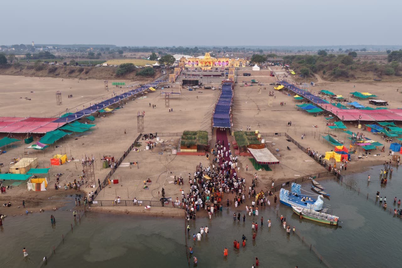 12-day Saraswati Antya Pushkaralu begins in Telangana’s Kaleshwaram