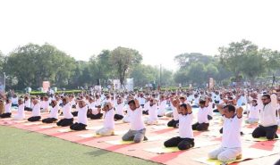 Kolkata Set to Host Main International Day of Yoga 2026 Celebrations