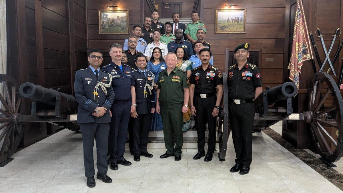 National Defence College delegation calls on Indian Ambassador in Moscow