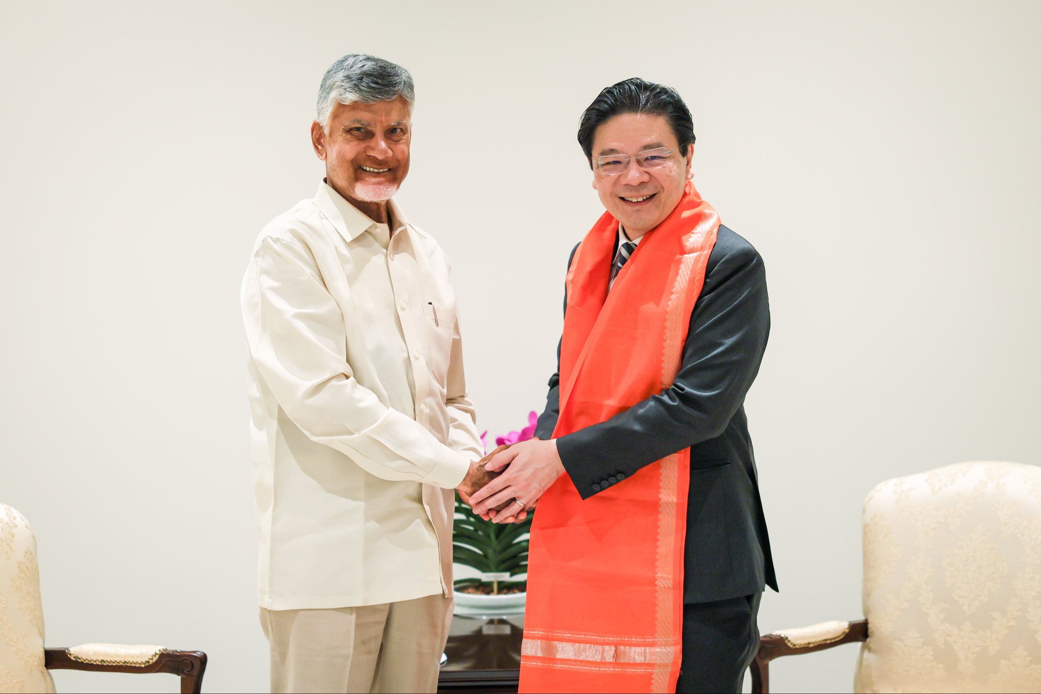 Andhra CM Chandrababu Naidu calls on Singapore PM, discusses new opportunities for partnership