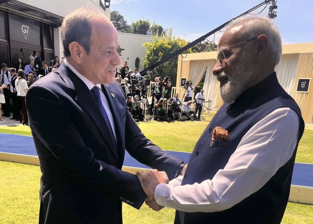 PM Modi, Prez El-Sisi reaffirm historic India-Egypt friendship at G7 summit