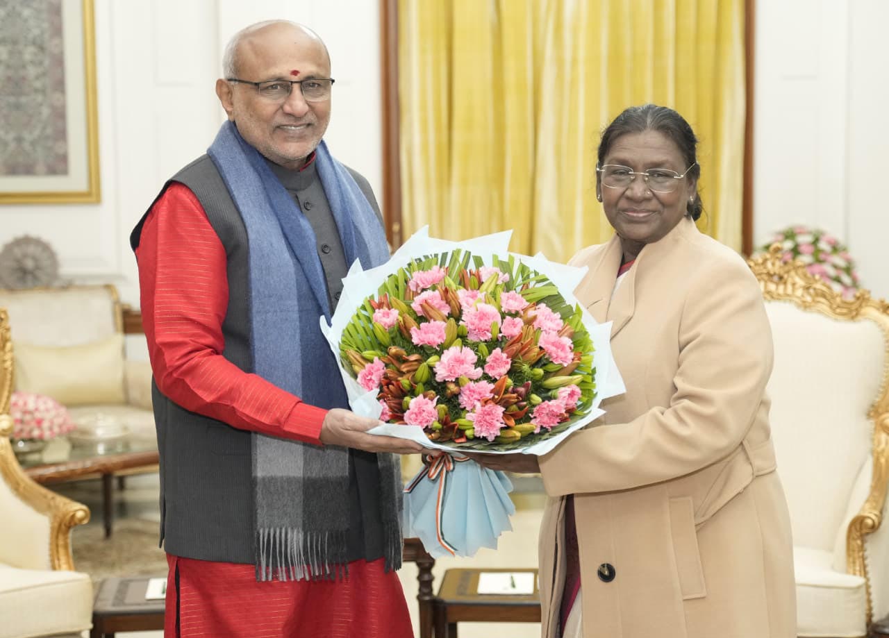 VP Radhakrishnan, Rajnath Singh Extend Birthday Wishes to President Murmu
