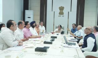 Delhi govt unveils health scheme for 2.7 lakh construction workers, kin