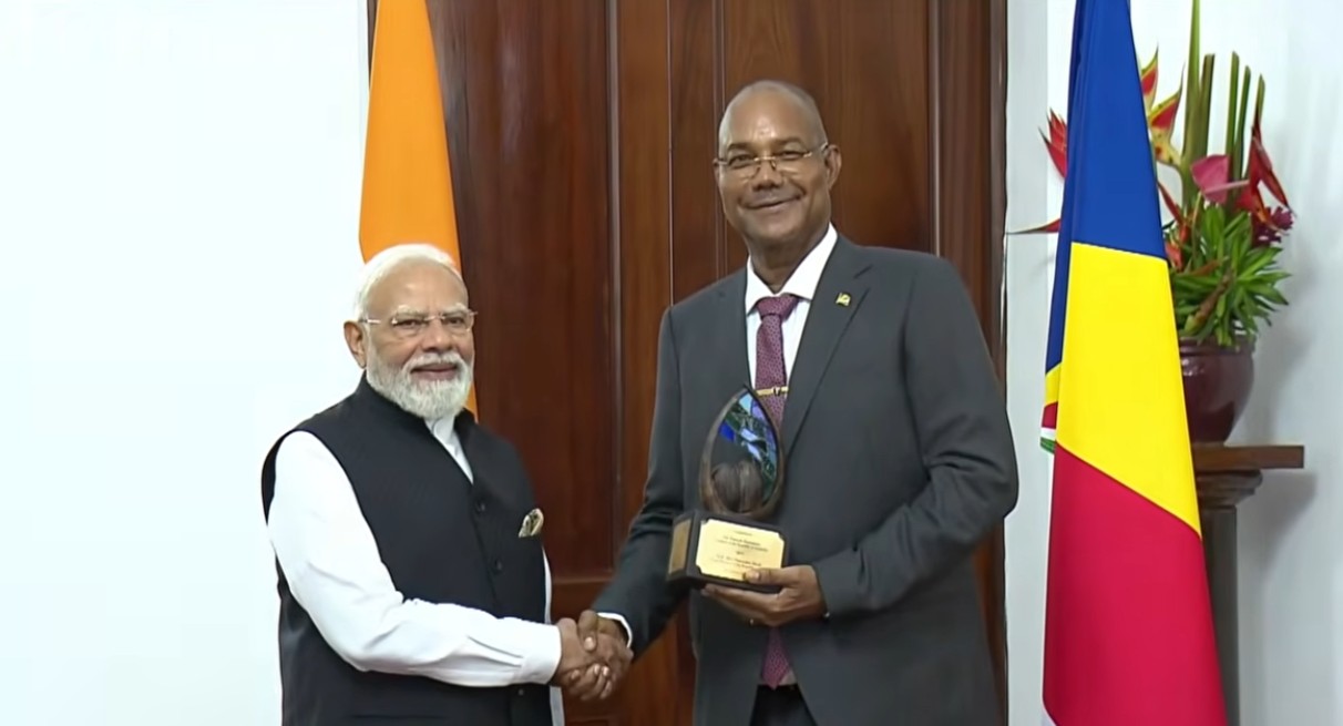 PM Modi Holds Bilateral, Delegation-Level Talks with Seychelles President Herminie
